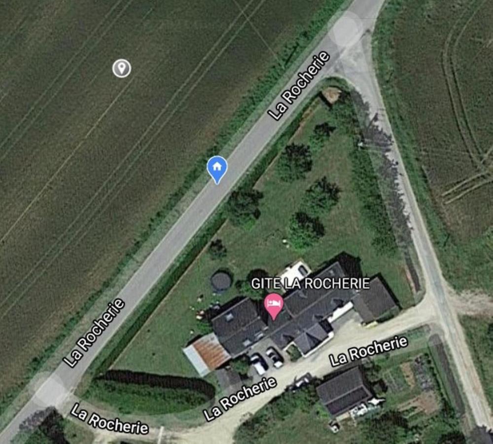 Gite La Rocherie Hambers Exterior photo