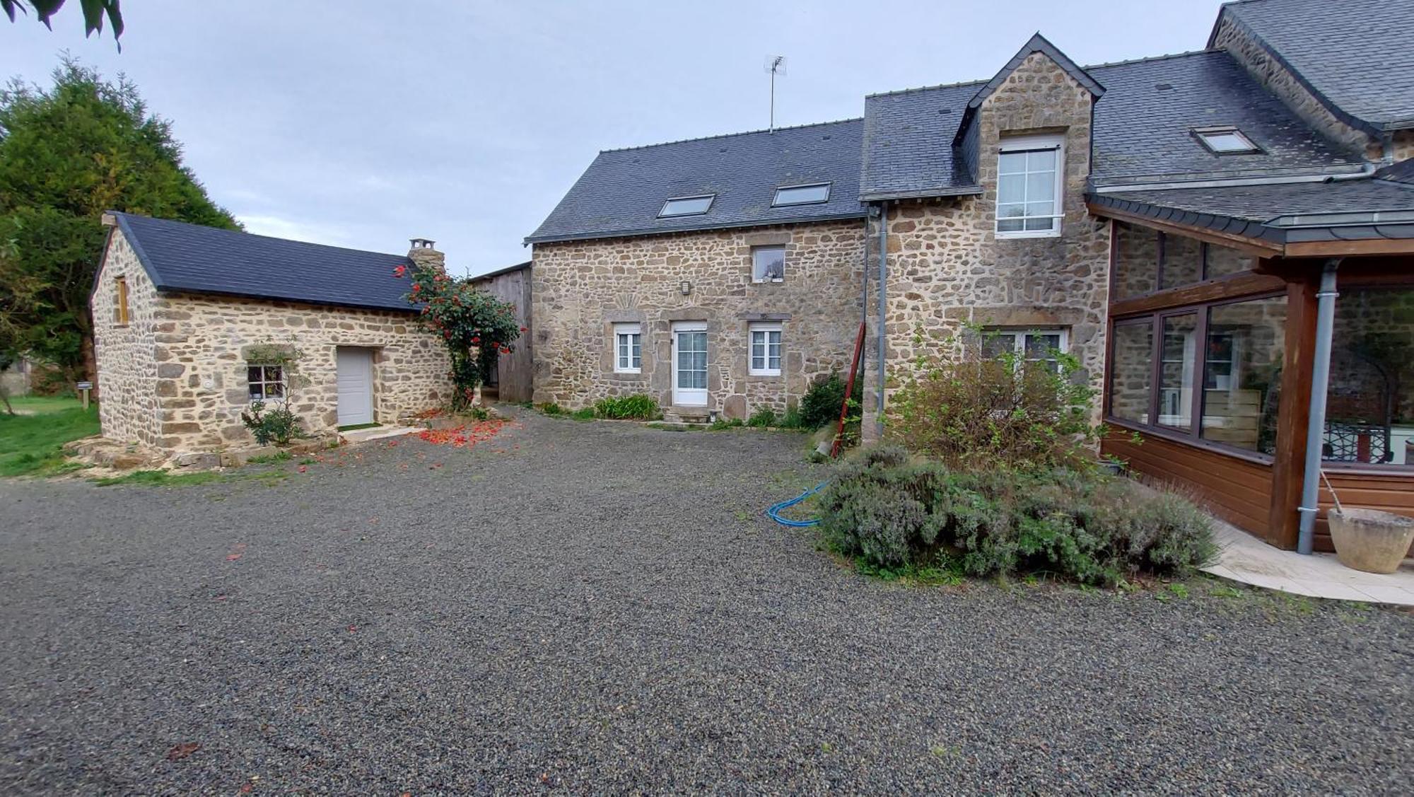Gite La Rocherie Hambers Exterior photo