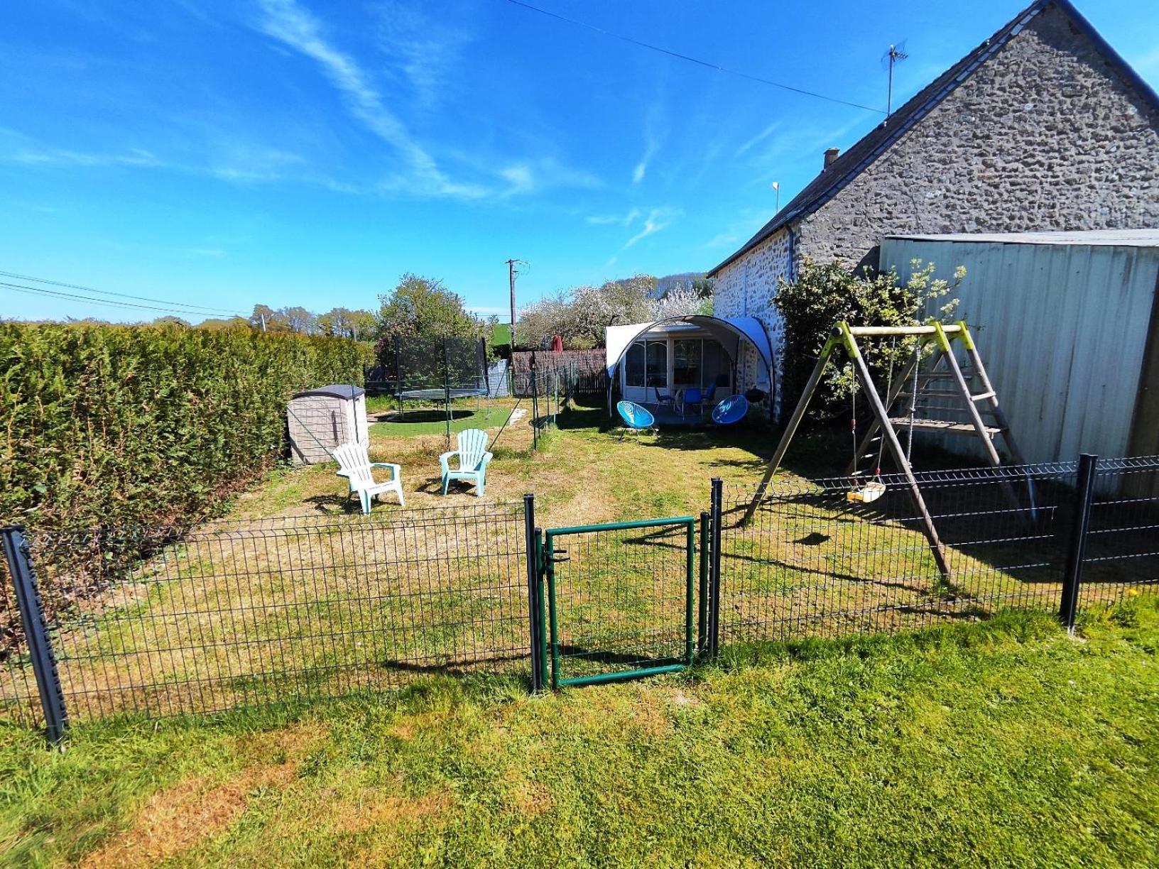 Gite La Rocherie Hambers Exterior photo